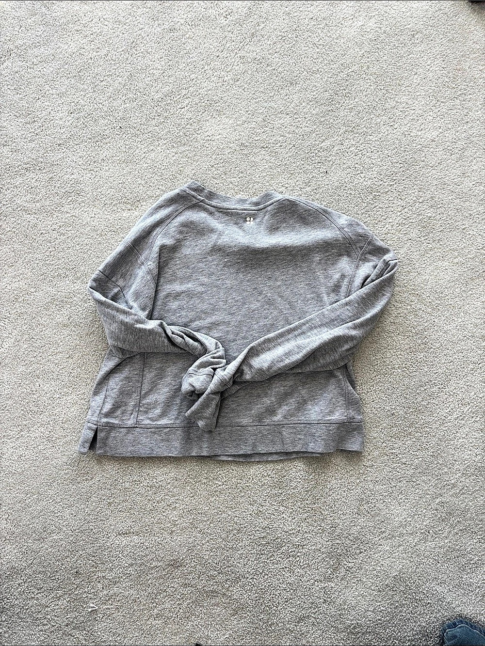 Sweet Betty Gray Long Sleeve Top Size Small